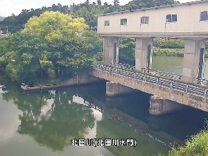 北田川 北田川水門のライブカメラ|島根県松江市のサムネイル