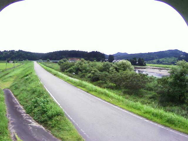 最上川 津谷 (45.7k 右岸)のライブカメラ|山形県戸沢村のサムネイル