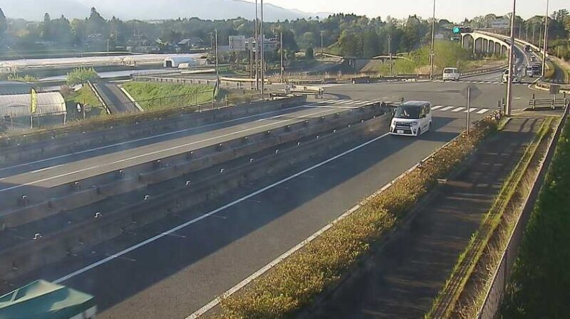 国道153号 本郷中央交差点のライブカメラ|長野県飯島町のサムネイル