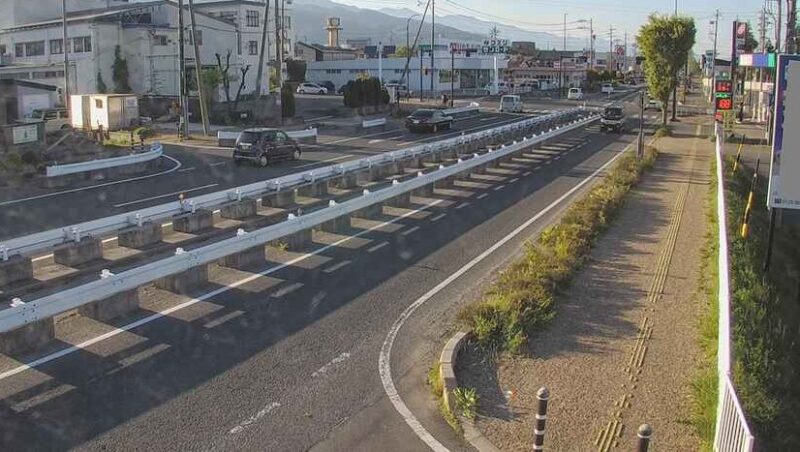 国道153号 琴平町交差点付近のライブカメラ|長野県駒ケ根市のサムネイル