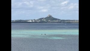 沖縄県本部町 ニルヤカナヤBISEから伊江島のライブカメラ