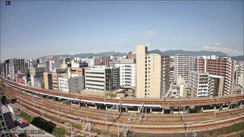 JR九州新幹線・鹿児島本線・博多駅前のライブカメラ|福岡県福岡市のサムネイル