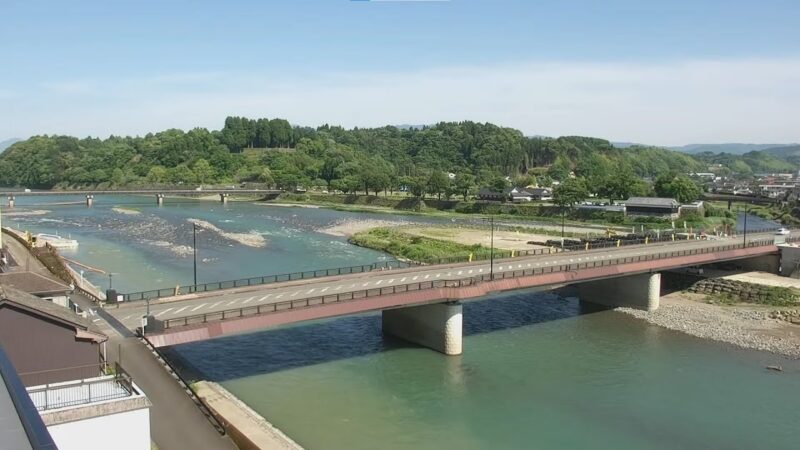 KKTより大橋・中川原公園のライブカメラ|熊本県人吉市のサムネイル