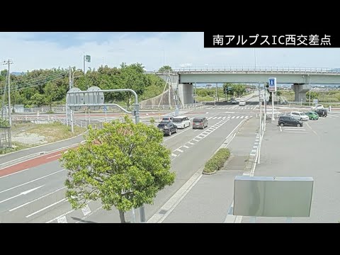 国道52号 南アルプスインターチェンジ西交差点のライブカメラ|山梨県南アルプス市のサムネイル