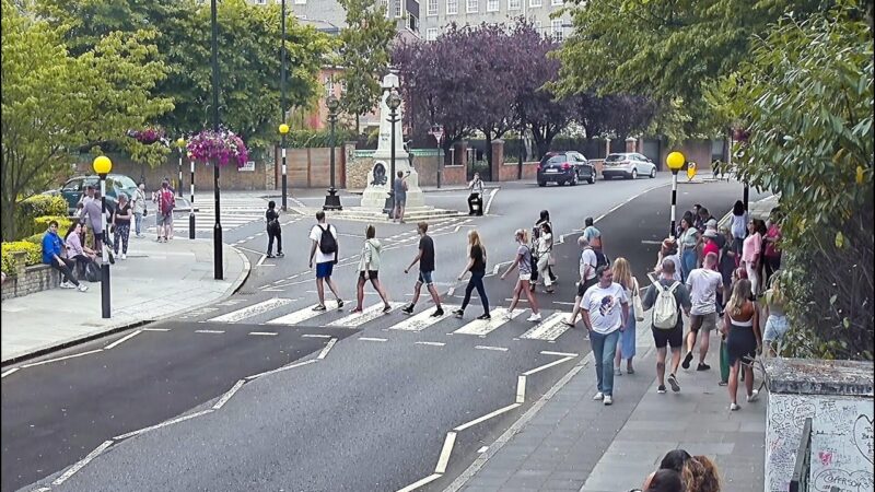 ビートルズの横断歩道アビイ・ロードのライブカメラ|イギリスのサムネイル