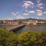 上野学園ホールから旧太田川（本川） 北大橋のライブカメラ|広島県広島市のサムネイル