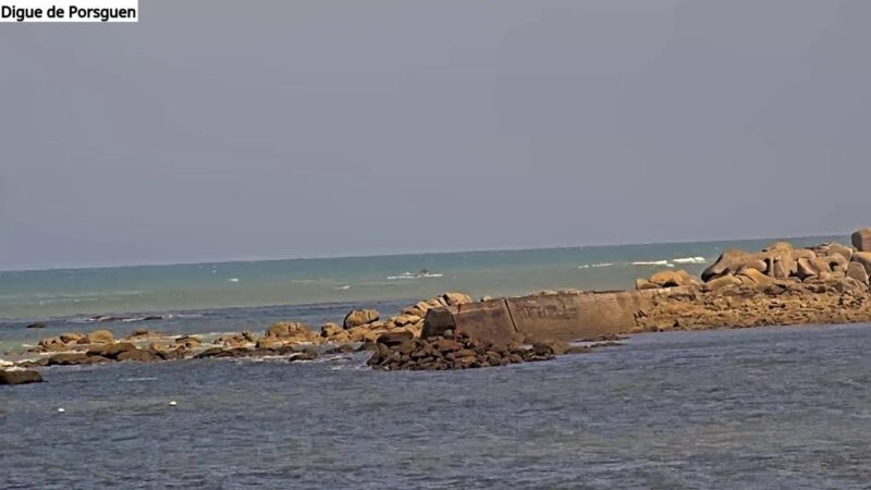 プルエスカの海岸のライブカメラ|フランス共和国ブルターニュ地方のサムネイル