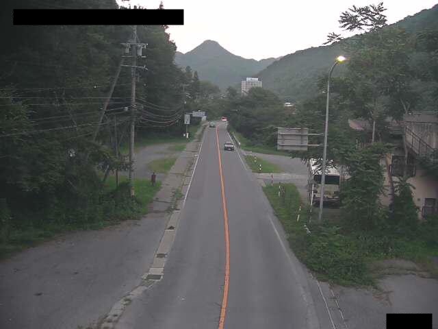 国道254号 鹿教湯のライブカメラ|長野県上田市のサムネイル