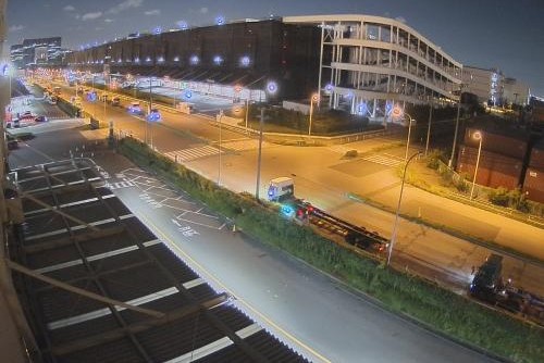 青海公共埠頭背後道路2のライブカメラ|東京都江東区のサムネイル