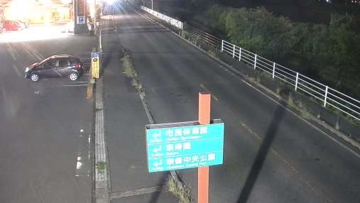 福岡県道69号 河東小学校入口交差点付近のライブカメラ|福岡県宗像市のサムネイル