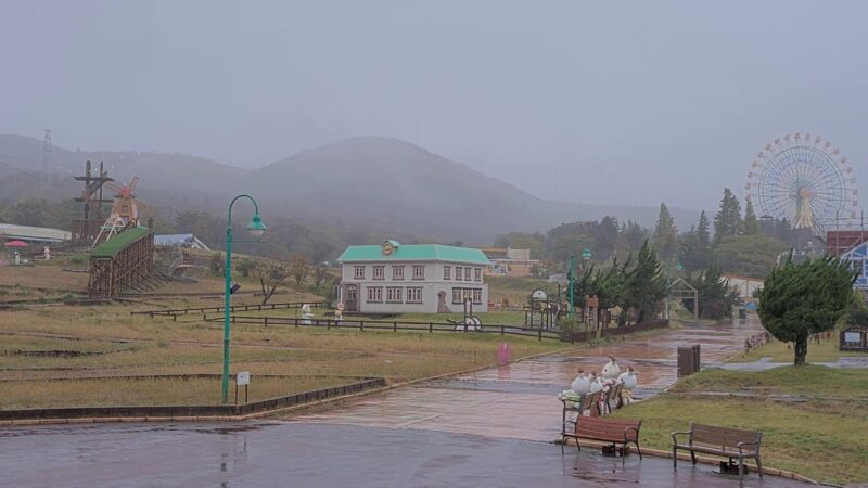 富士山テーマパーク・ぐりんぱ園内のライブカメラ|静岡県裾野市のサムネイル