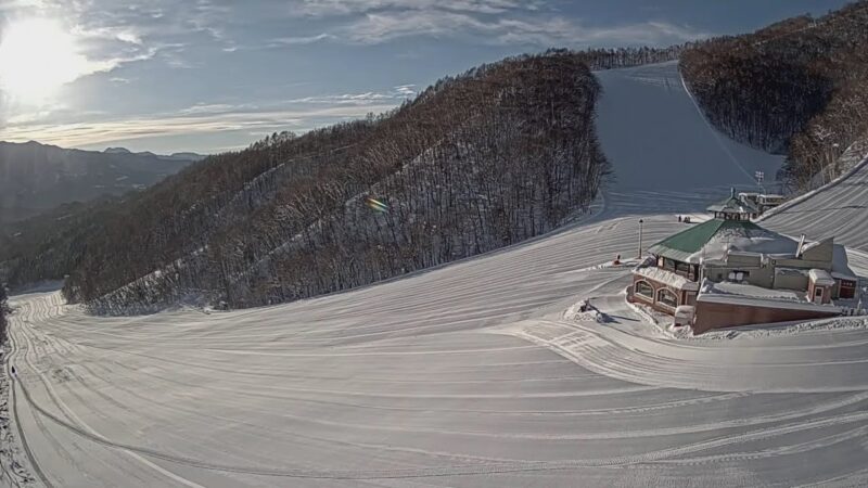 ホワイトワールド尾瀬岩鞍・ロマンスコース・チャンピオンAコースのライブカメラ|群馬県片品村のサムネイル