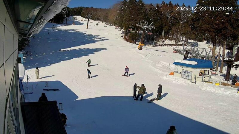 ハイパーボウル東鉢スキー場ゲレンデのライブカメラ|兵庫県養父市のサムネイル