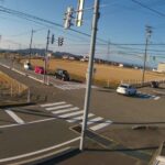 射水市道松木作道線 南部中学校西交差点のライブカメラ|富山県射水市のサムネイル