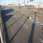 国道472号 橋下条交差点付近のライブカメラ|富山県射水市のサムネイル