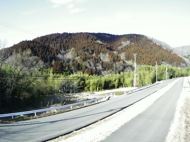 阿武隈川 梁川町舟生桂野 R1.4kのライブカメラ|福島県伊達市のサムネイル