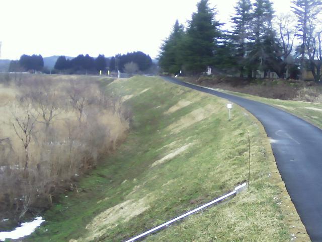 子吉川 17.6k右岸のライブカメラ|秋田県由利本荘市のサムネイル