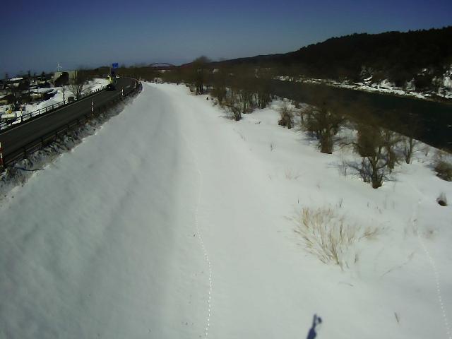 最上川 清川 26.8k左岸のライブカメラ|山形県庄内町のサムネイル