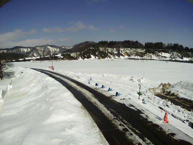 最上川 作の巻 53.3k左岸のライブカメラ|山形県大蔵村のサムネイル