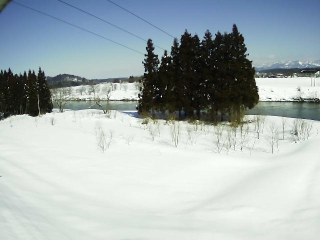 最上川 黒滝 84.7k左岸のライブカメラ|山形県大石田町のサムネイル