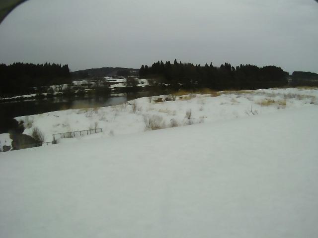 雄物川 28.0k左岸 上流のライブカメラ|秋田県秋田市のサムネイル