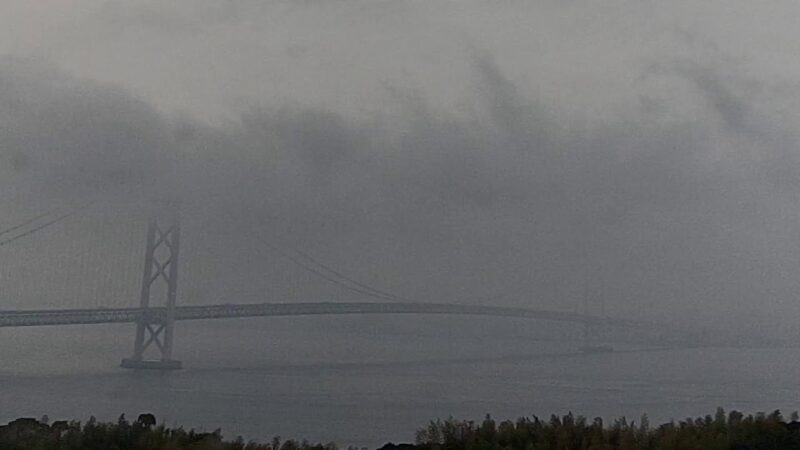 淡路SA上りから明石海峡大橋のライブカメラ|兵庫県淡路市のサムネイル