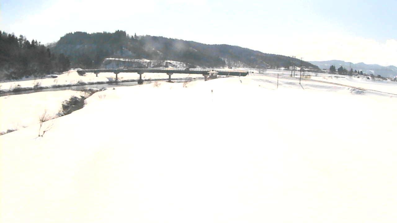 鮭川 名高 5.4k右岸のライブカメラ|山形県戸沢村のサムネイル