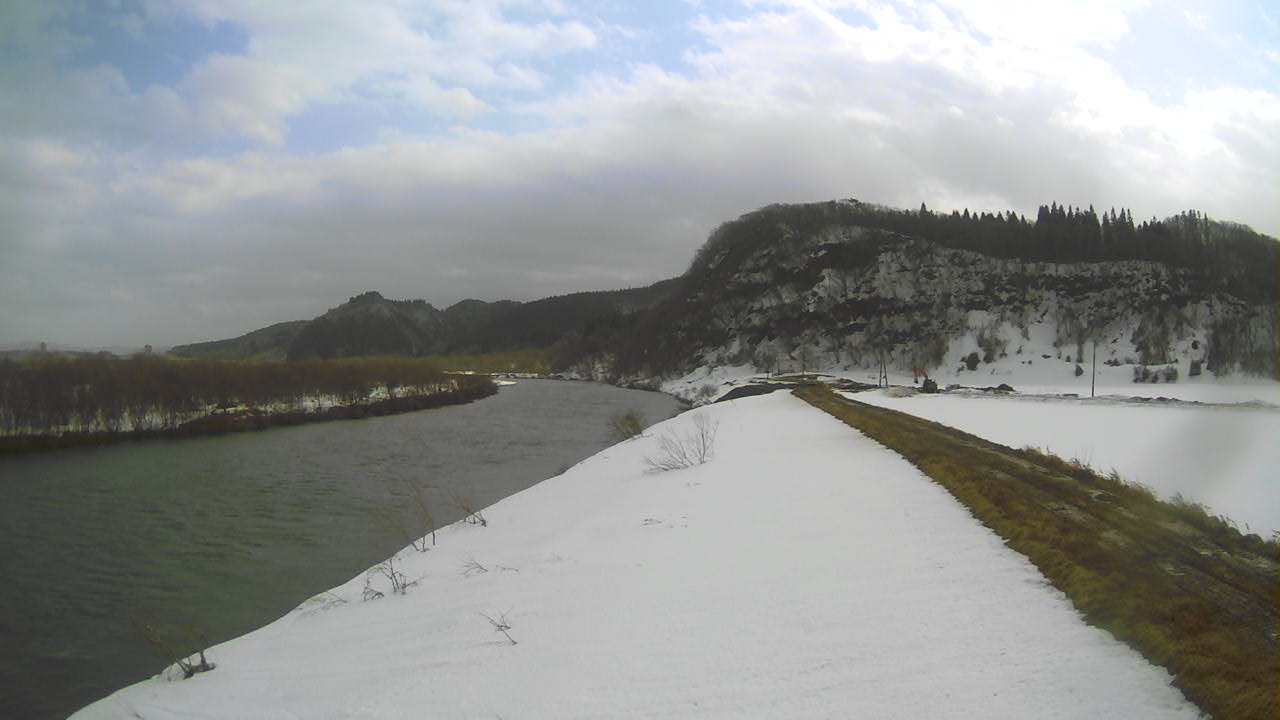 米代川 能代市二ツ井町下田平 36.8k左岸のライブカメラ|秋田県能代市のサムネイル