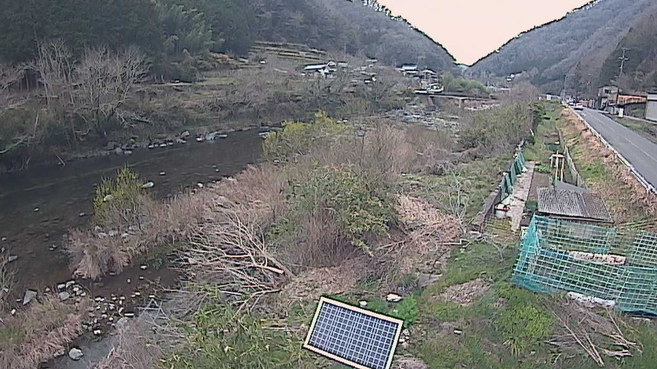 芦田川 左岸 33k400のライブカメラ|広島県府中市のサムネイル