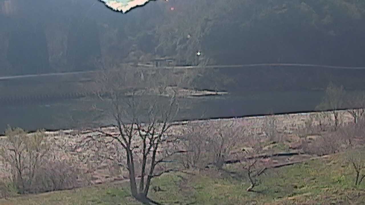 江の川 左岸 銅ヶ丸39.6kのライブカメラ|島根県美郷町のサムネイル