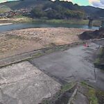 江の川 左岸 野井51.0kのライブカメラ|島根県美郷町のサムネイル