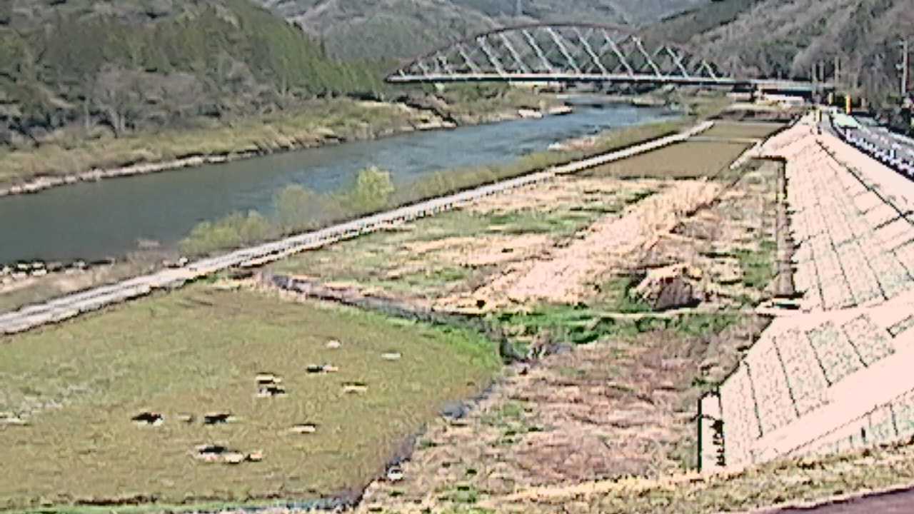 江の川 右岸 都賀本郷72.2kのライブカメラ|島根県美郷町のサムネイル