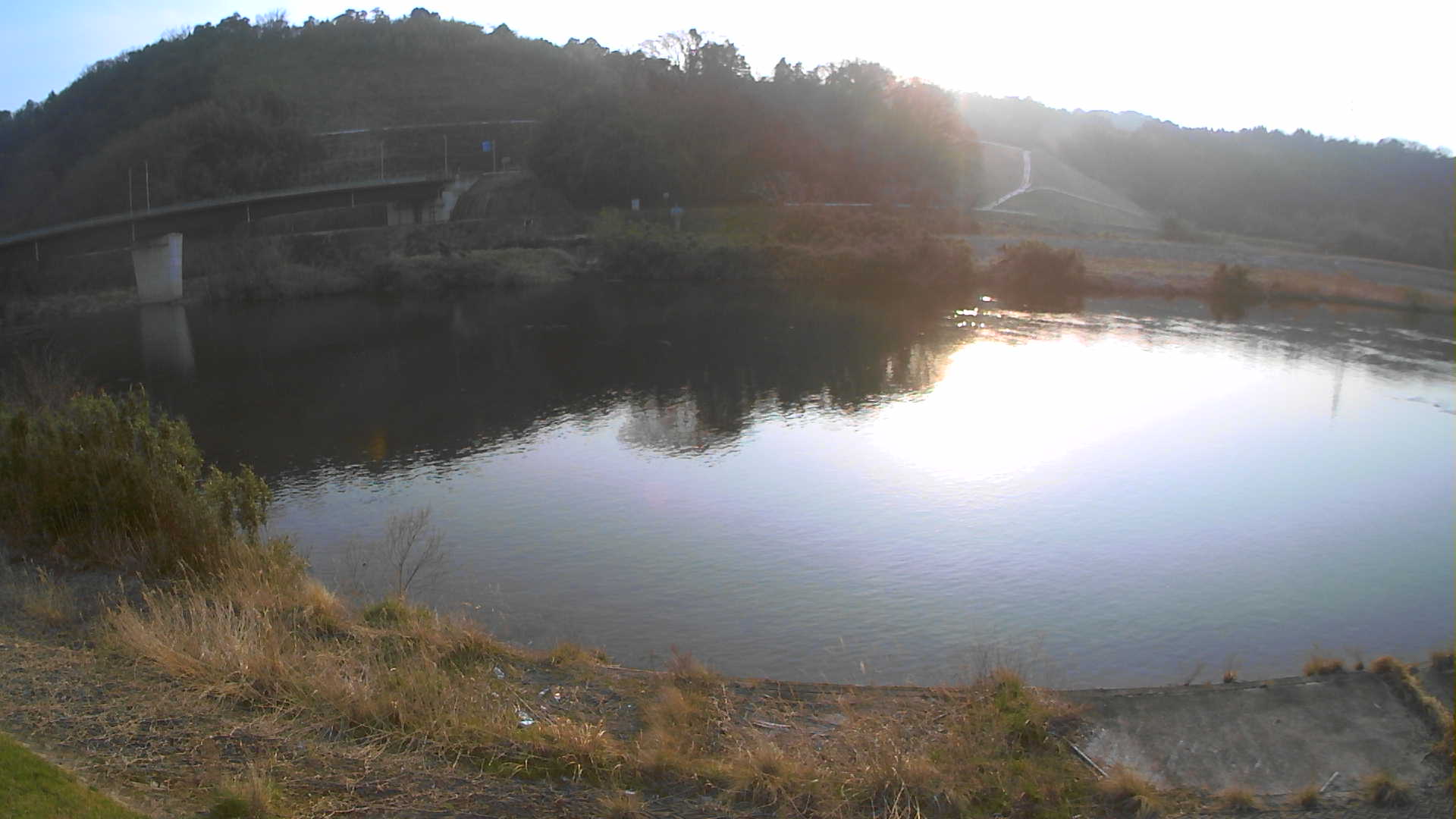 日野川 右岸 吉定排水樋門11k200のライブカメラ|鳥取県伯耆町のサムネイル