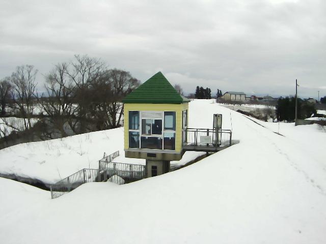 岩木川 藤崎 44.8k左岸のライブカメラ|青森県弘前市のサムネイル