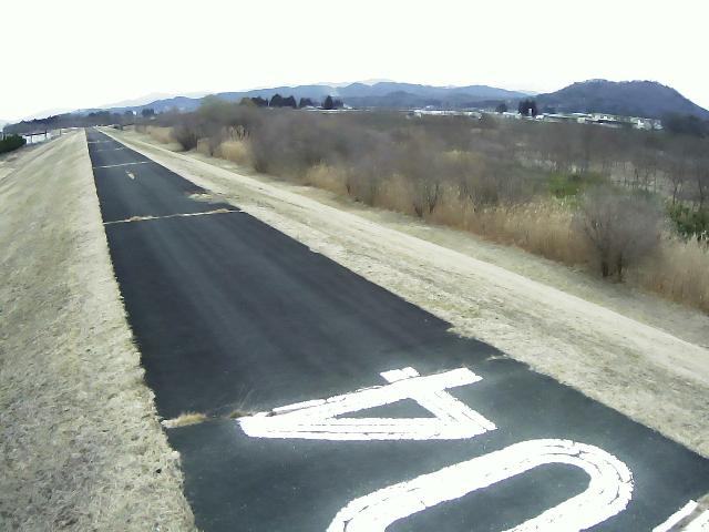 北上川 上流 104.0km右岸のライブカメラ|岩手県花巻市のサムネイル