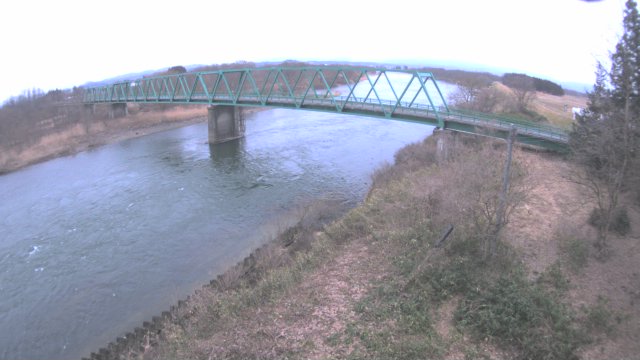 北上川 上流 64.4km右岸のライブカメラ|岩手県金ケ崎町のサムネイル