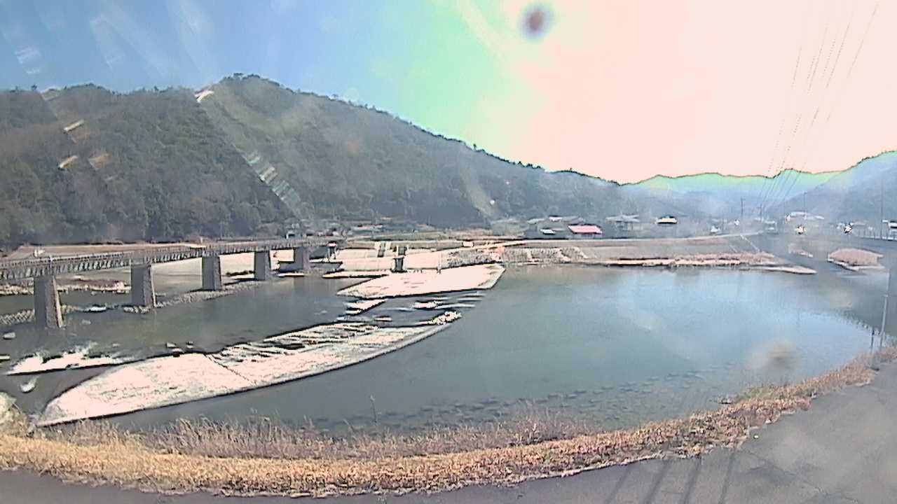 三篠川 左岸 4.2kmのライブカメラ|広島県広島市のサムネイル