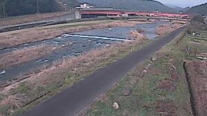 鳥取県三朝町 三徳川 左岸 2k000のライブカメラ