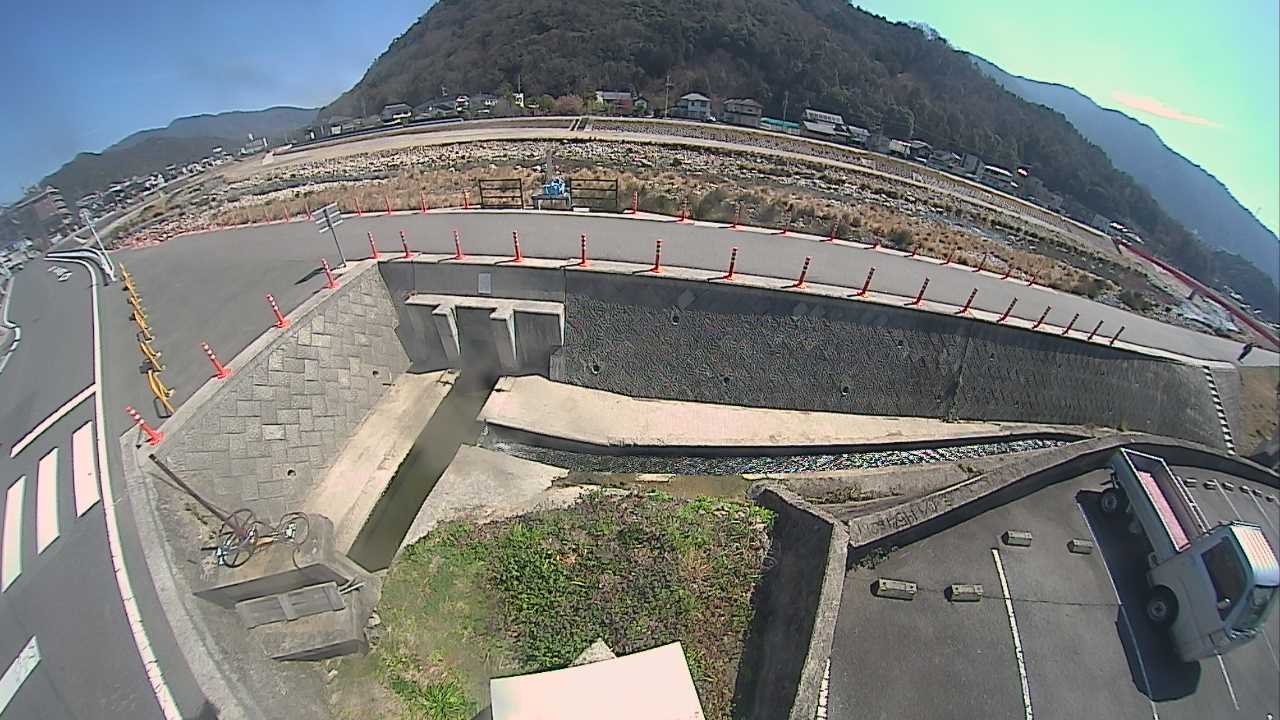 根谷川 右岸 4.2kmのライブカメラ|広島県広島市のサムネイル