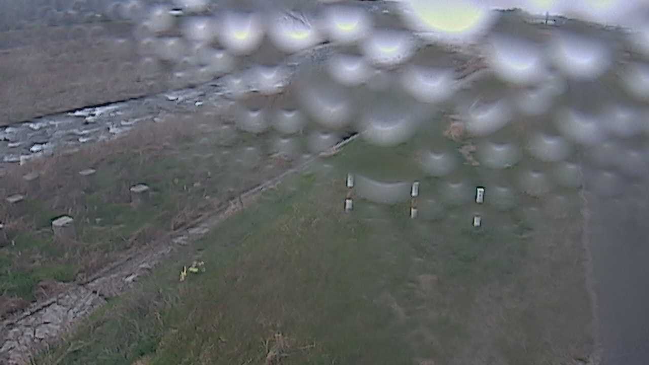 小鴨川 右岸 10k200のライブカメラ|鳥取県倉吉市のサムネイル