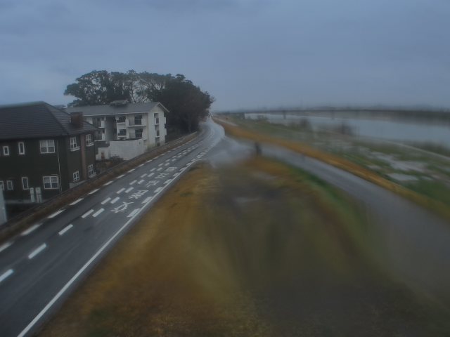 遠賀川 右岸14k800中島橋下流のライブカメラ|福岡県北九州市のサムネイル