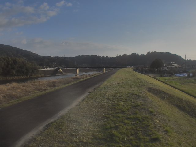 川内川 31k900運床川樋門のライブカメラ|鹿児島県さつま町のサムネイル