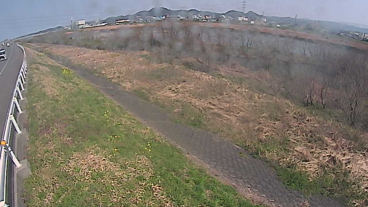 千代川 左岸 6.8kmのライブカメラ|鳥取県鳥取市のサムネイル
