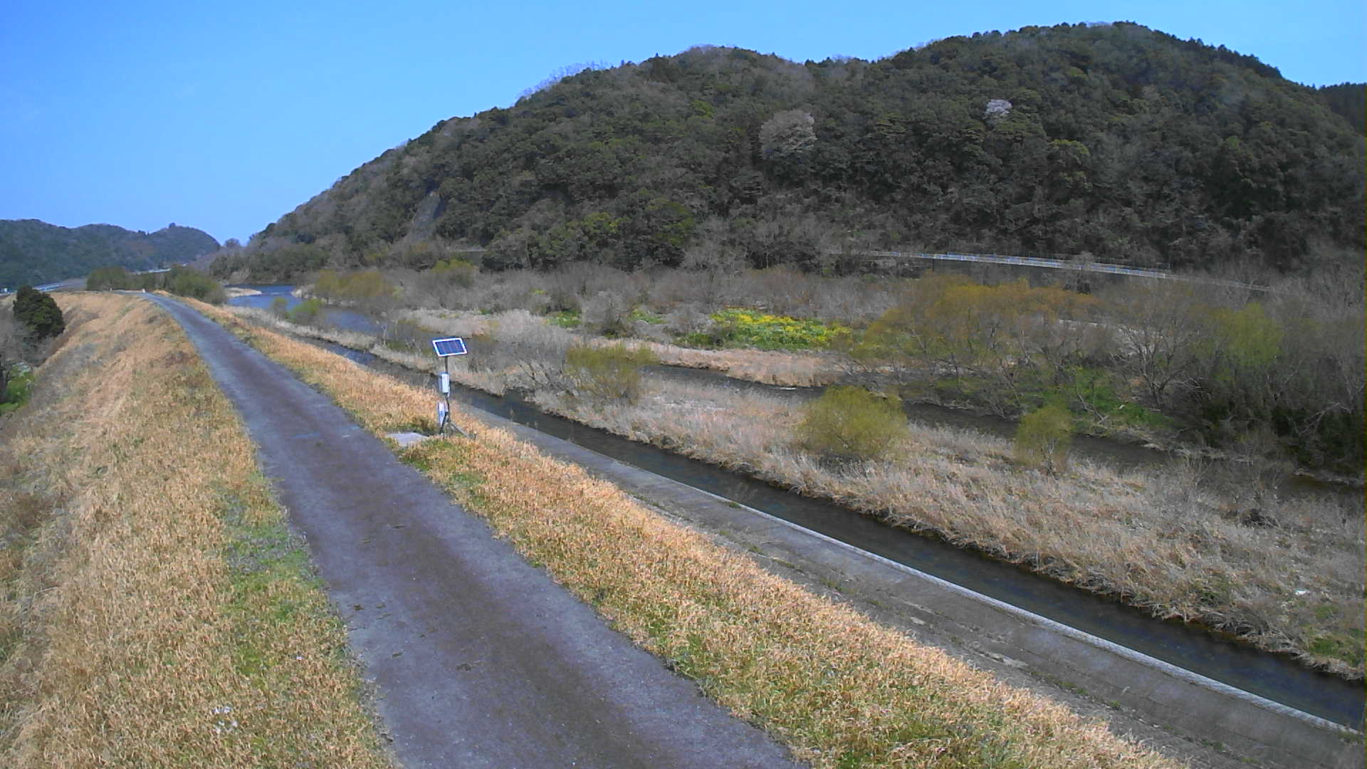 高津川 左岸 大滝13.6kのライブカメラ|島根県益田市のサムネイル