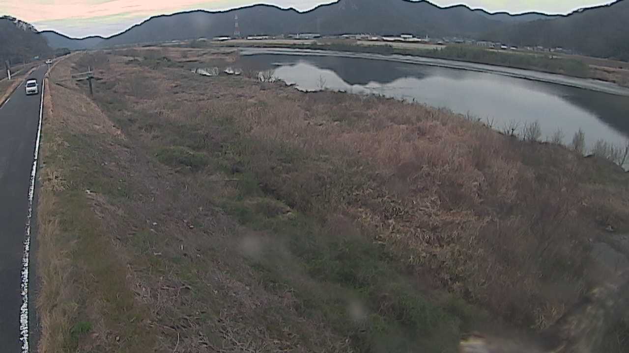 吉井川 左岸 26k800のライブカメラ|岡山県赤磐市のサムネイル