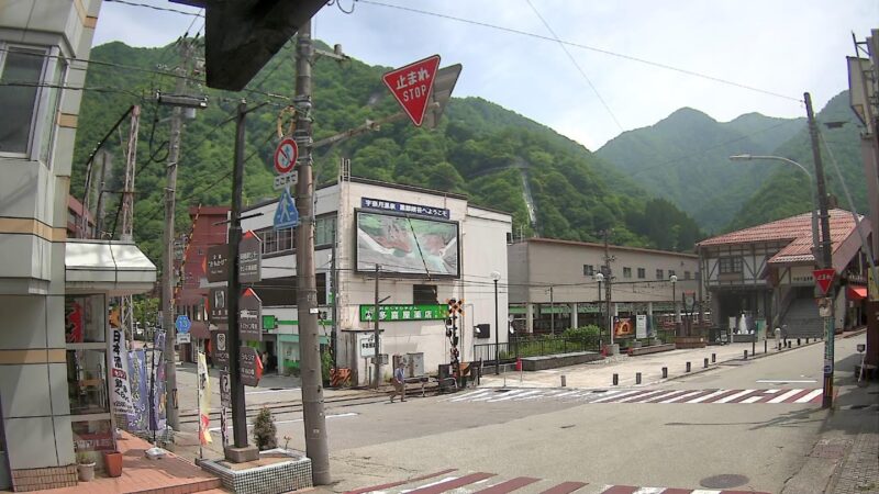 富山地方鉄道・宇奈月温泉駅周辺のライブカメラ|富山県黒部市のサムネイル
