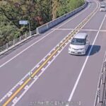 国道145号 上信石上橋のライブカメラ|群馬県東吾妻町のサムネイル